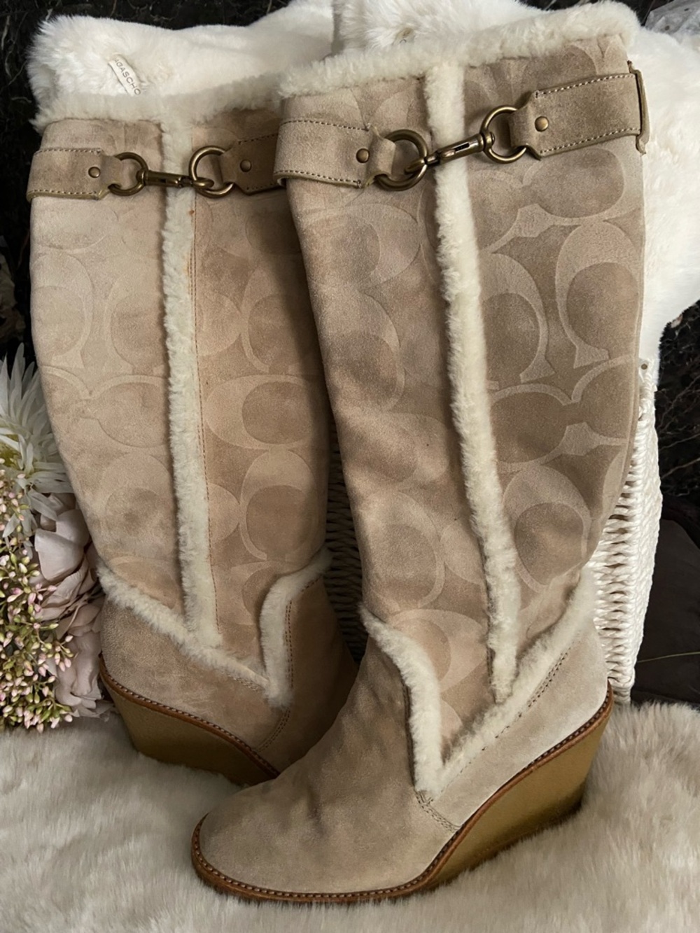 Coach Beige Signature Shearling Wedge Boots with Gold Hardware - Picture 3 of 16